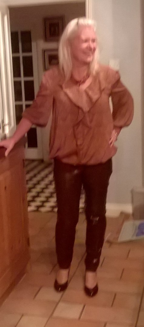 Braune_bluse_1_large