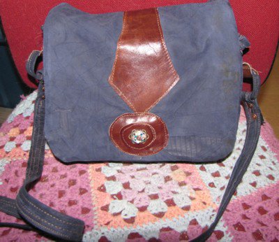Bluesuedepurse1_large