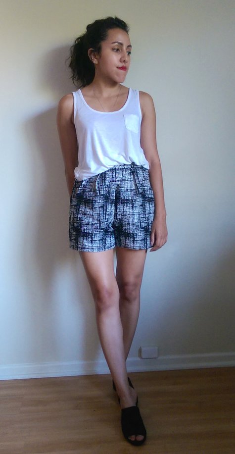 Textured_highwaisted_shorts_3_large