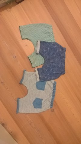 Kurze_hosen_lorenz_12m_large