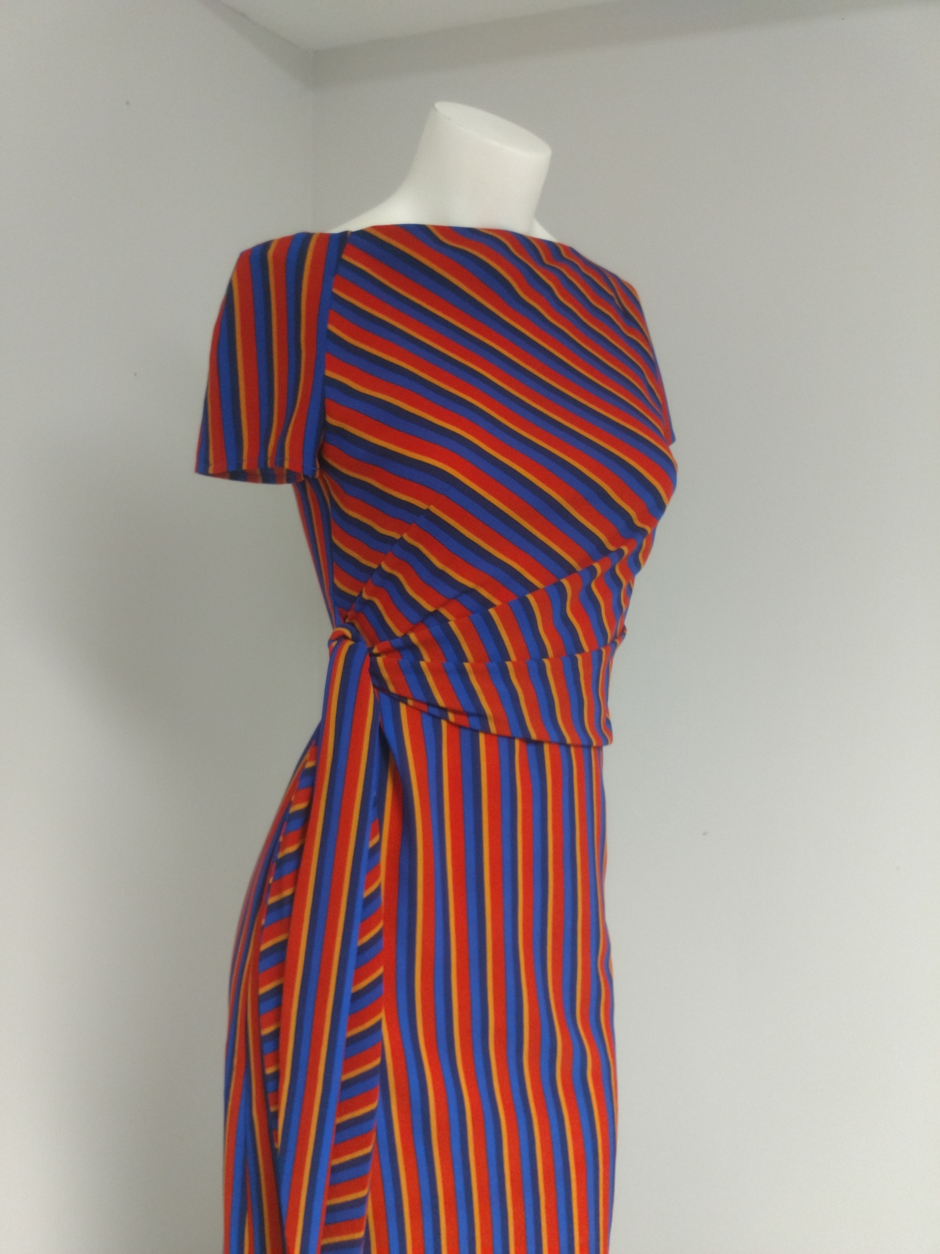 Crepe sheath dress – Sewing Projects | BurdaStyle.com