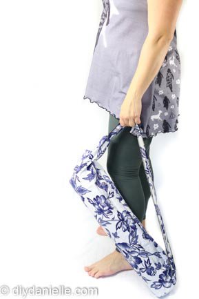 Howtosewyogamatcarrier_large