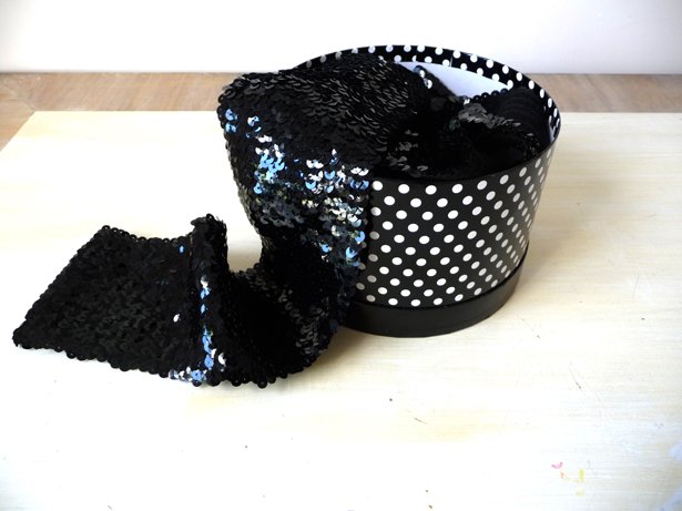 Sequins_material_large
