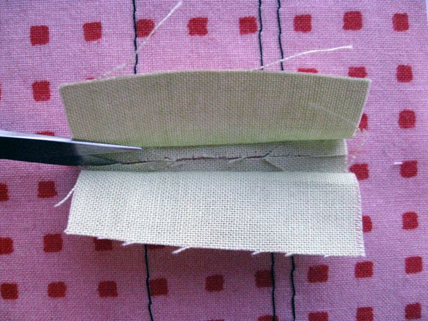 Bound_buttonhole07_large