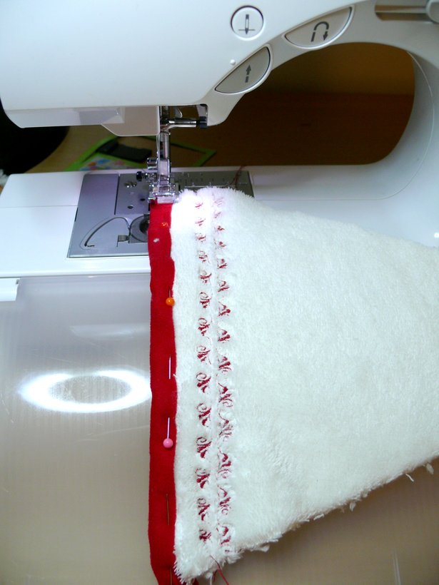 Bias Tape with Contrast Thread Embroidery Learning Sewing