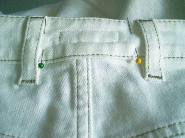 Take in jeans at the side seam – Learning Sewing | BurdaStyle.com